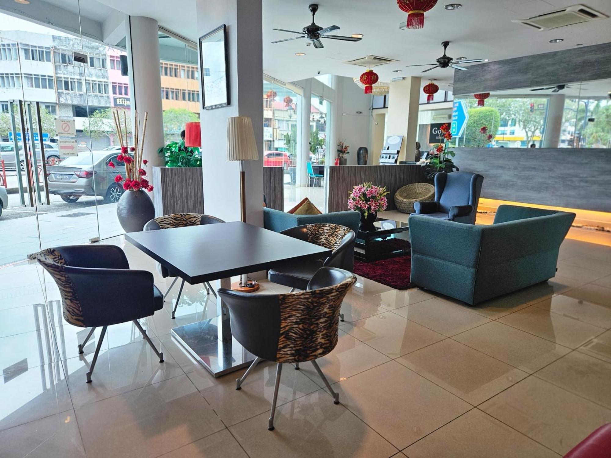 Go Lodge Hotel Kuantan Bagian luar foto