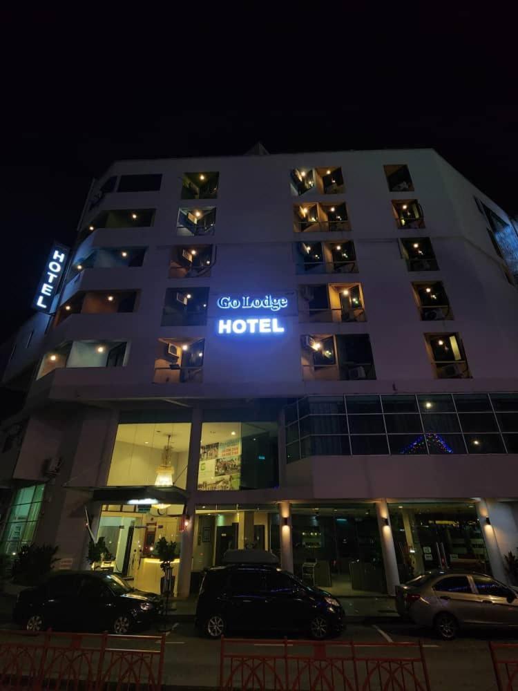 Go Lodge Hotel Kuantan Bagian luar foto